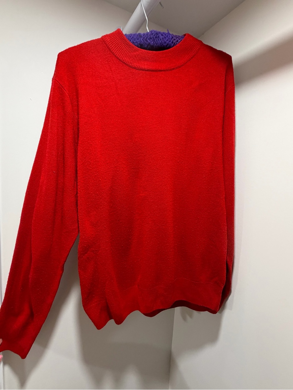 Sag Harbor Red Crewneck Sweater